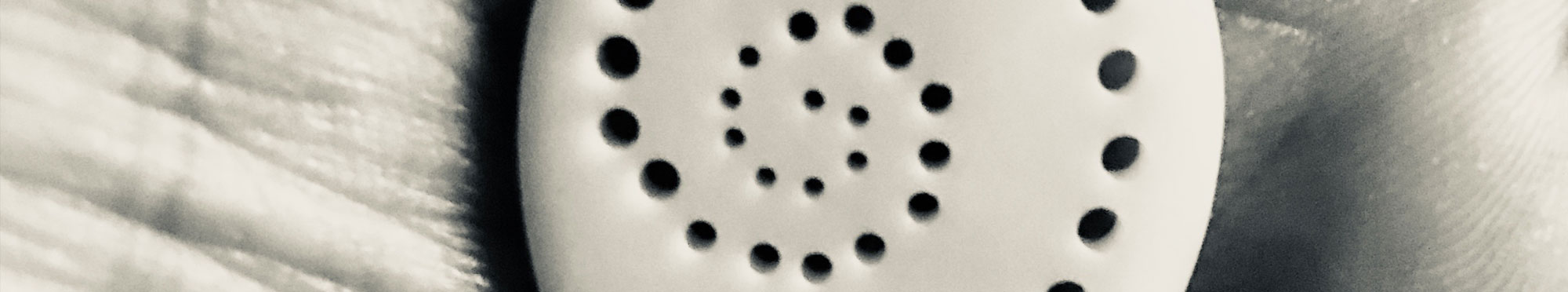 plettri_chitarra_artigianali_tagua_guitar_picks_handmade_4